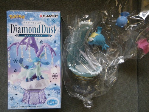 Pokemon figure diamond dust - figure,